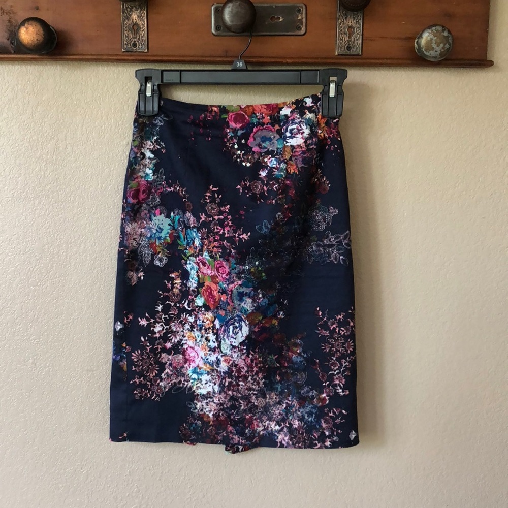 Floral pencil skirt